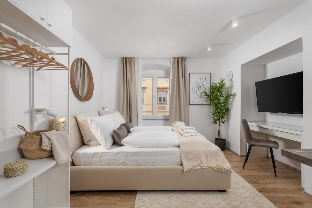 Main Street Apartments 2 Рієка Екстер'єр фото