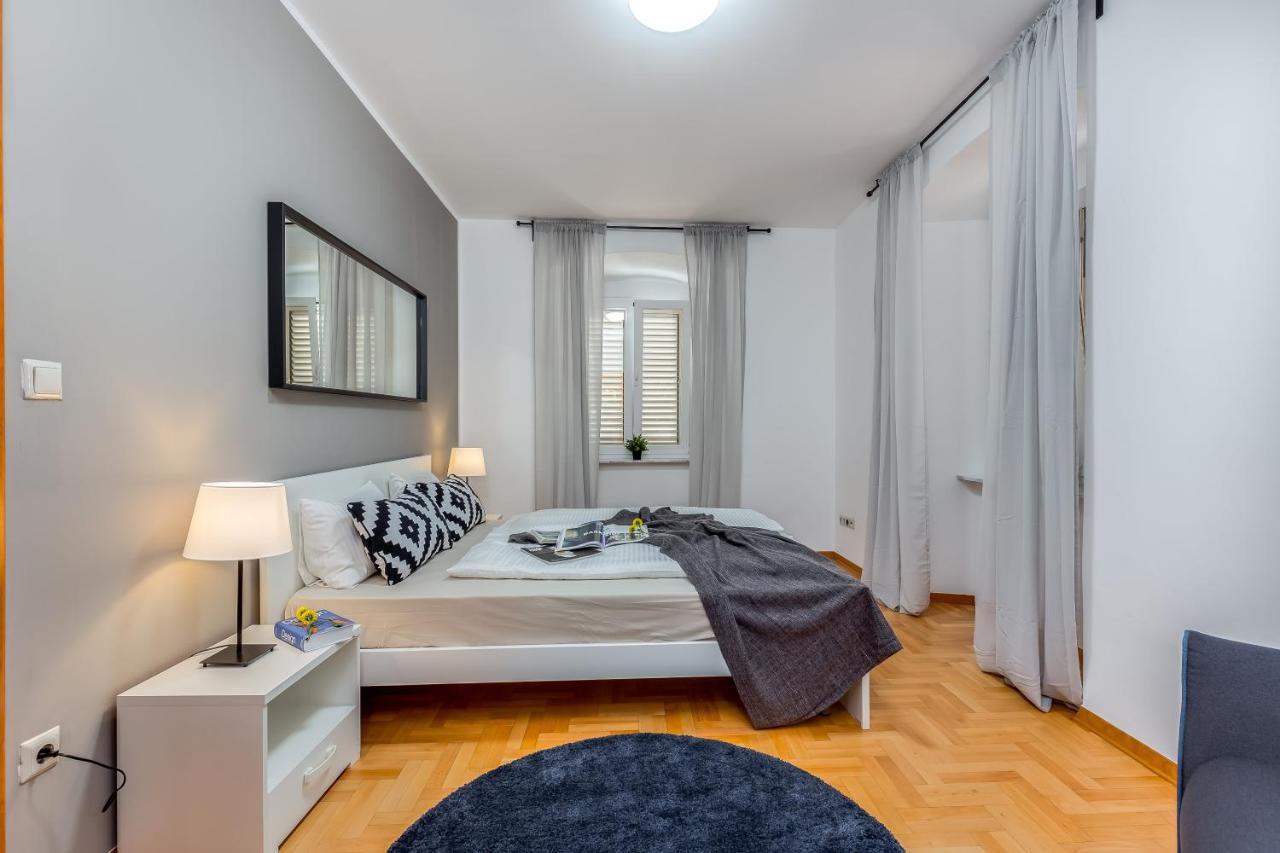 Main Street Apartments 2 Рієка Екстер'єр фото